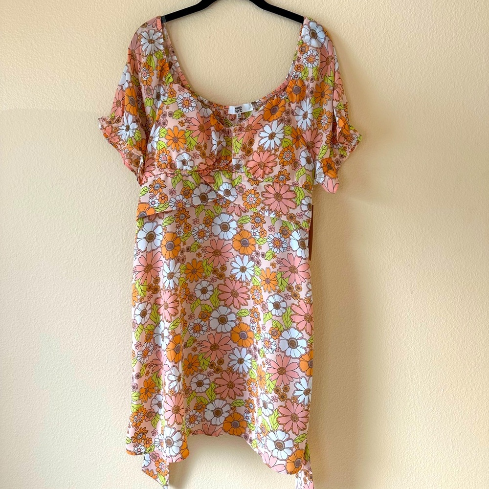 Adorable floral summer dress! Never worn, new with tags!